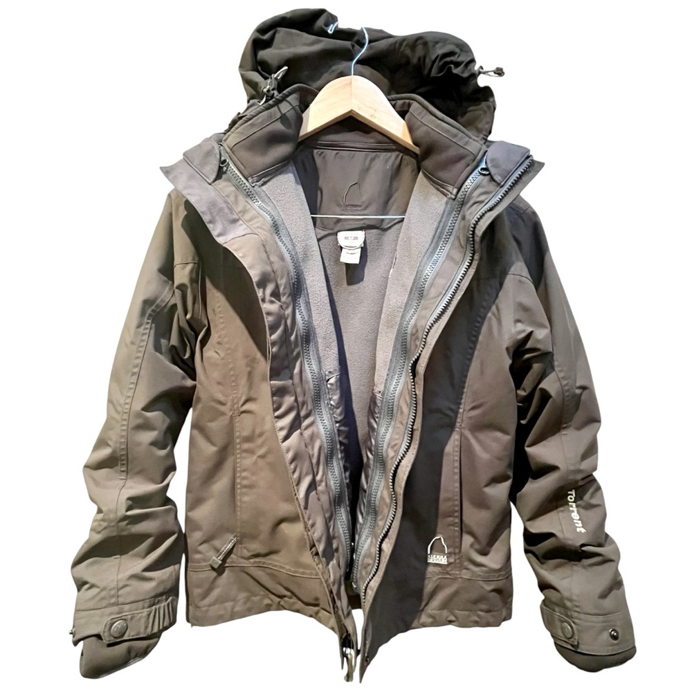 Sz M Sierra Designs Intrigue Torrent 2-in-1 Ski Jacket